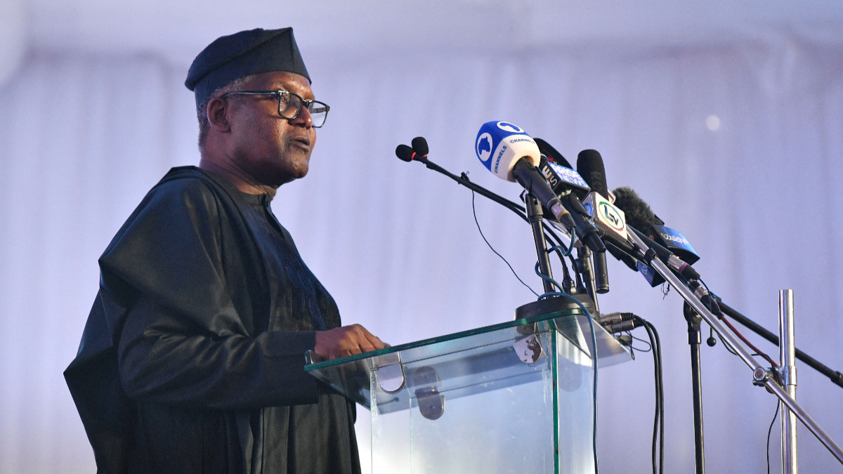 Dangote Refinery opens $1.6bn IPO at ₦525 per share, sets ₦5,250 minimum